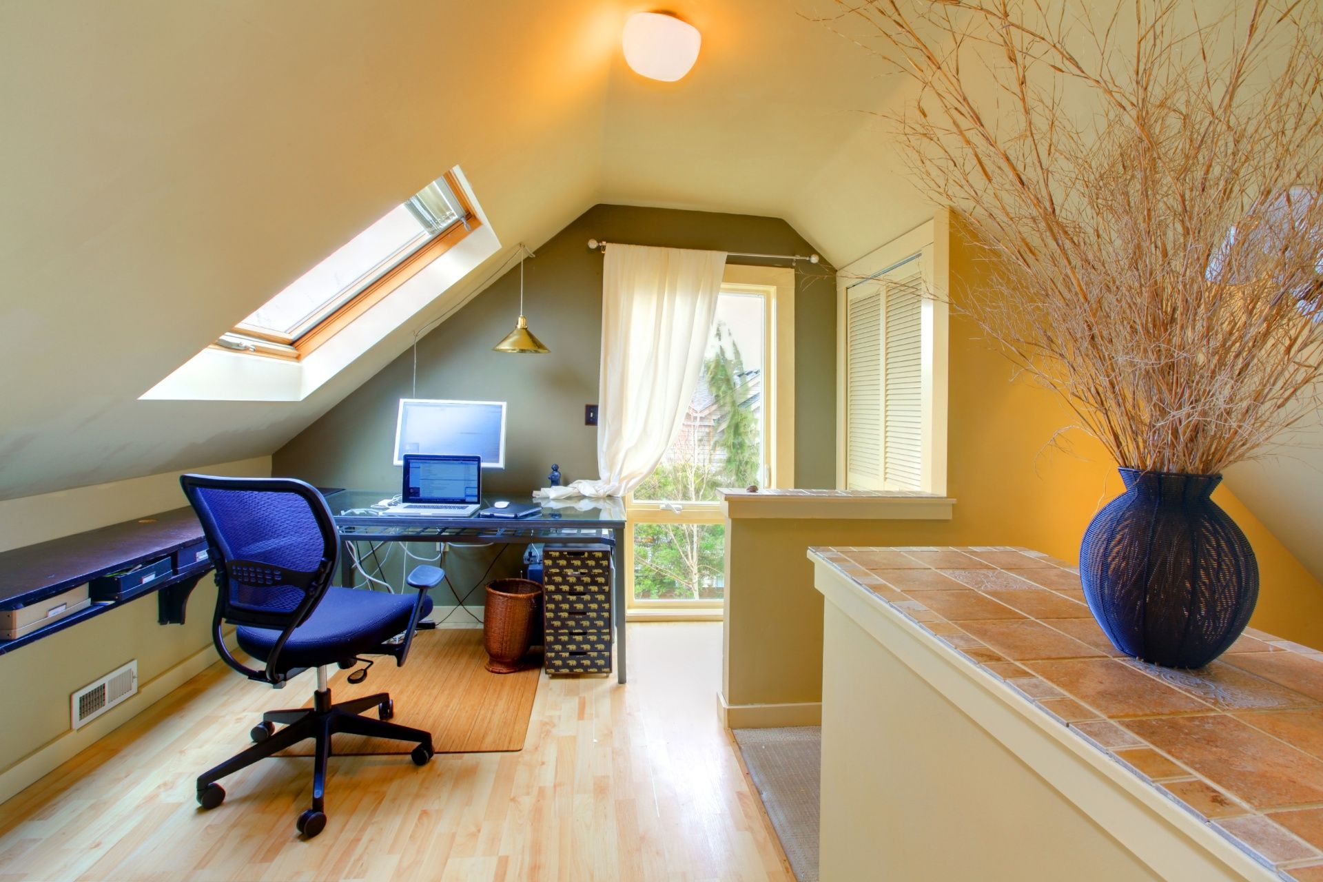 Productive office space in attic